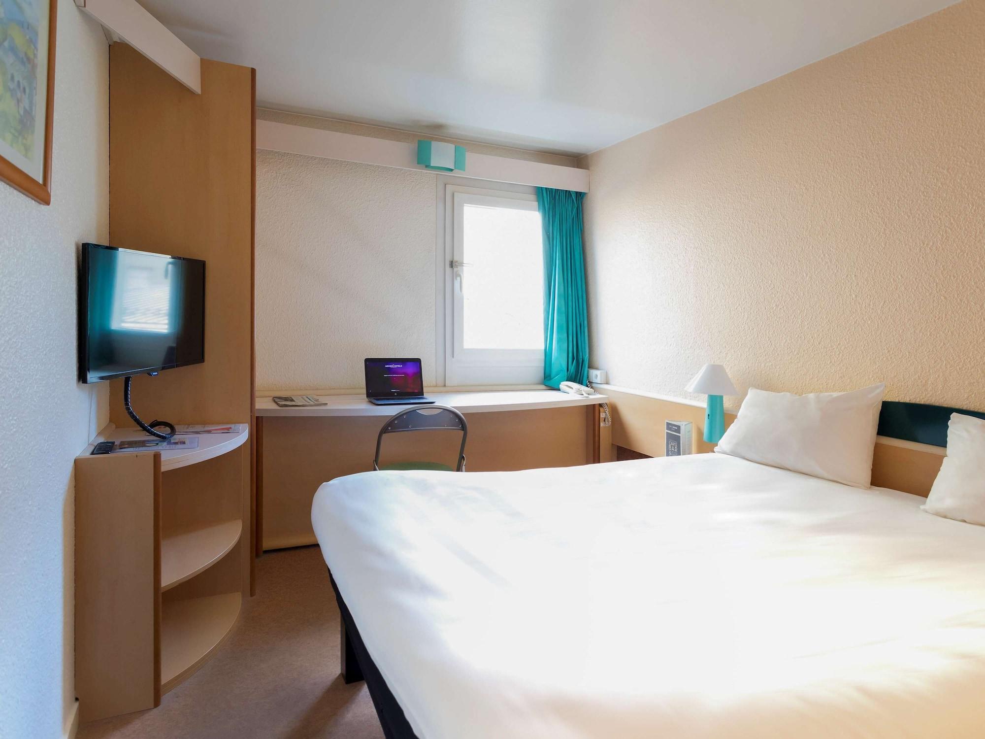 Ibis Grenoble Centre Bastille Экстерьер фото