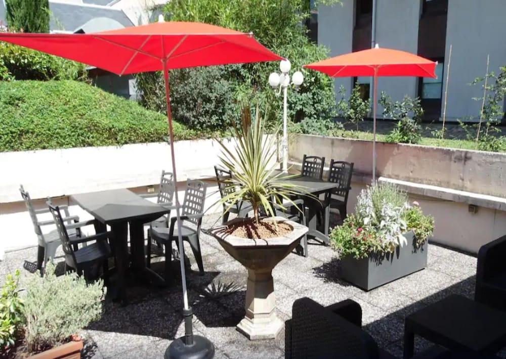 Ibis Grenoble Centre Bastille Экстерьер фото