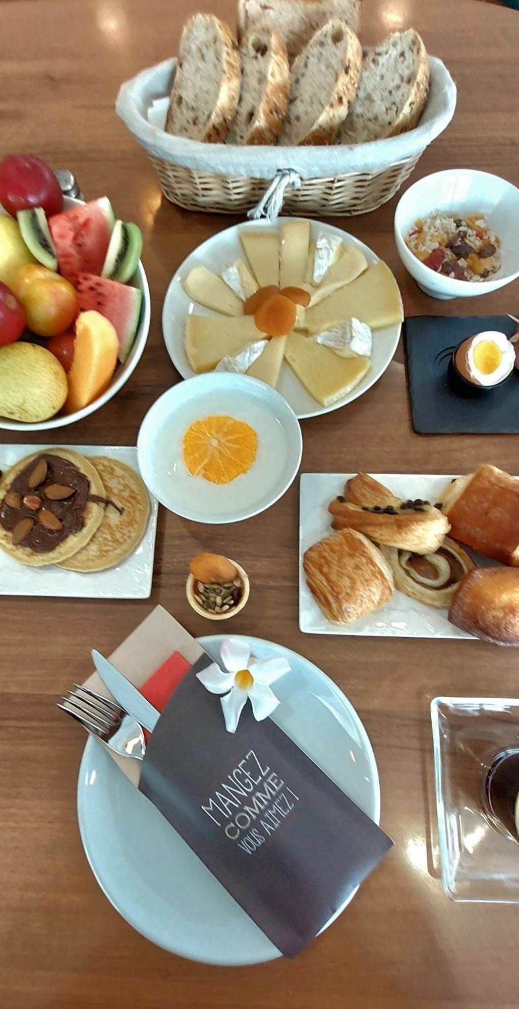 Ibis Grenoble Centre Bastille Экстерьер фото
