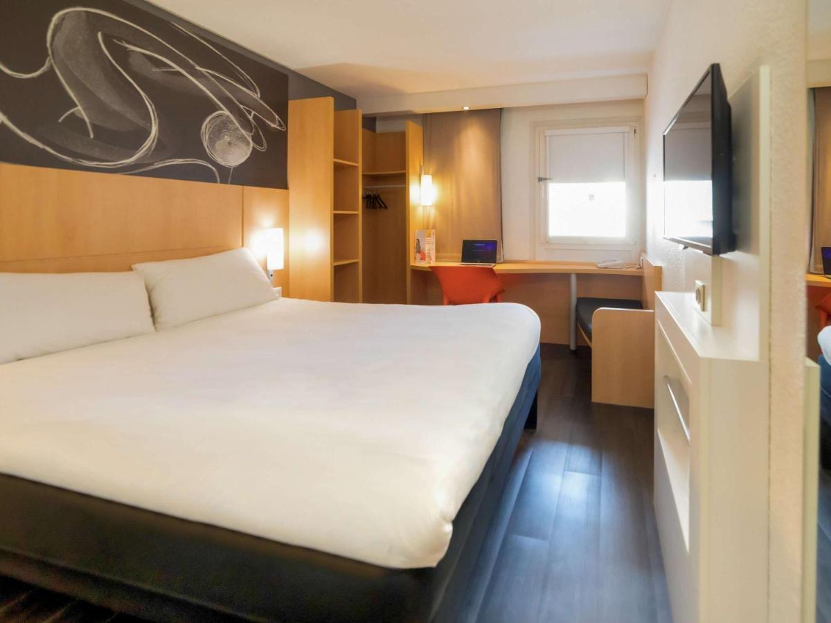 Ibis Grenoble Centre Bastille Экстерьер фото